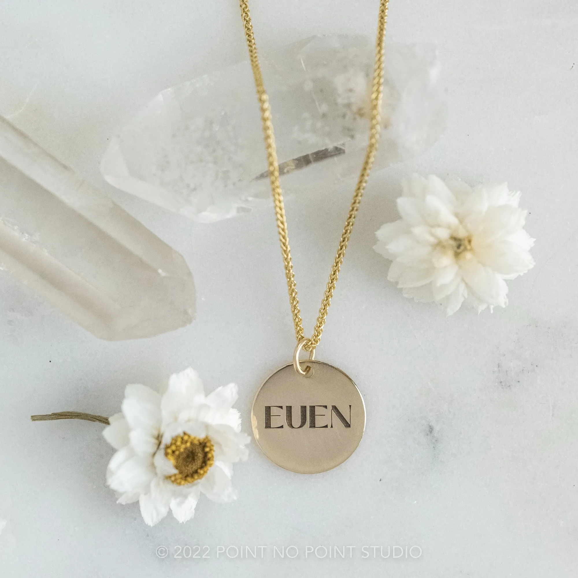 14k Gold Engraved Altair Large Round Charm