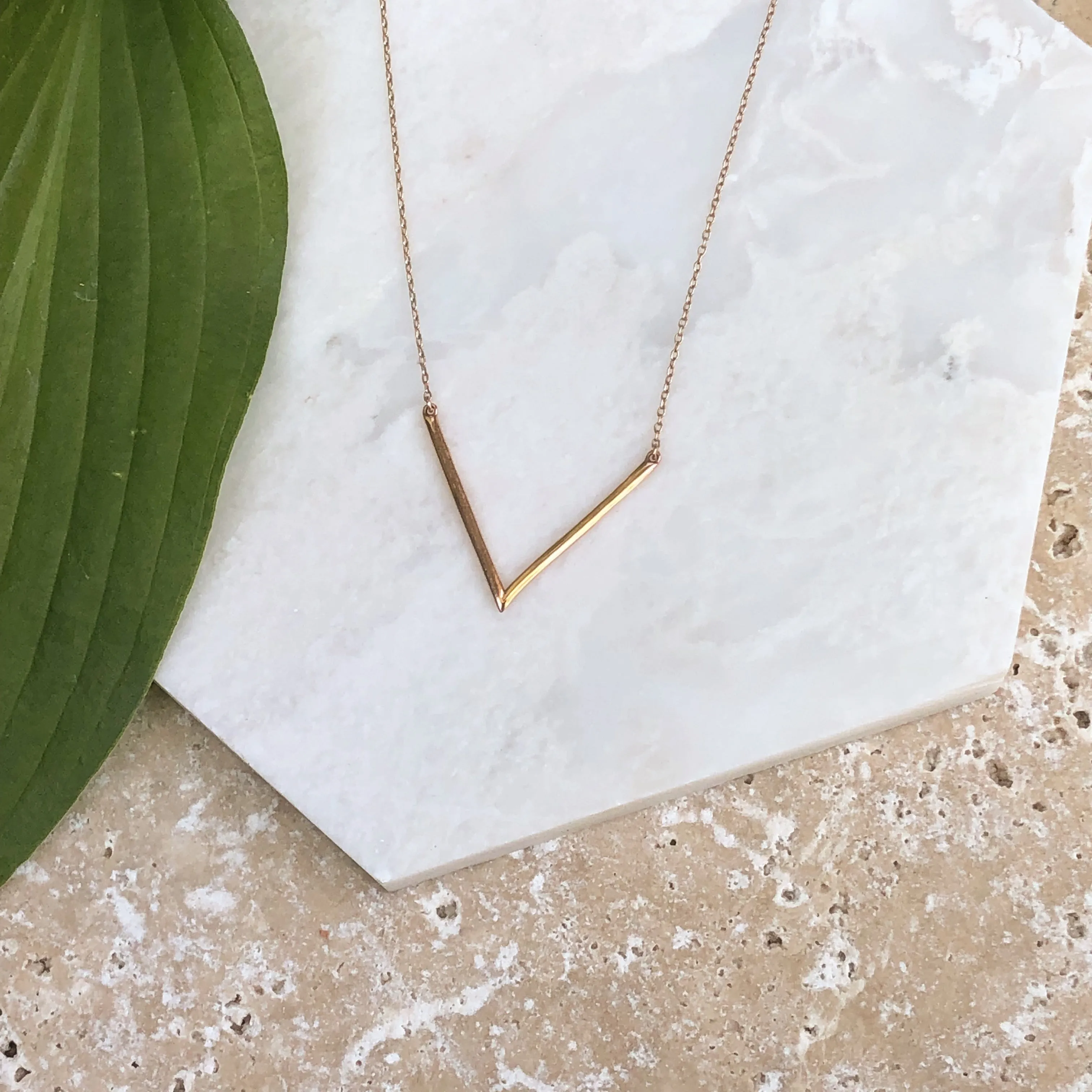 14KT Rose Gold "V" Geometric Pendant Chain Necklace