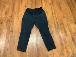 20 Short Maternity Pants