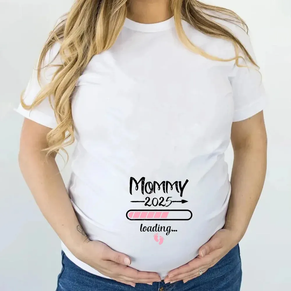2025 New Cute Dad  Mom  Baby Printed Couple Maternity T-Shirt Pregnancy Announcement Shirt Couple Pregnant Tshirt Clothes