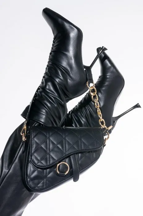 Black Saddle Bag