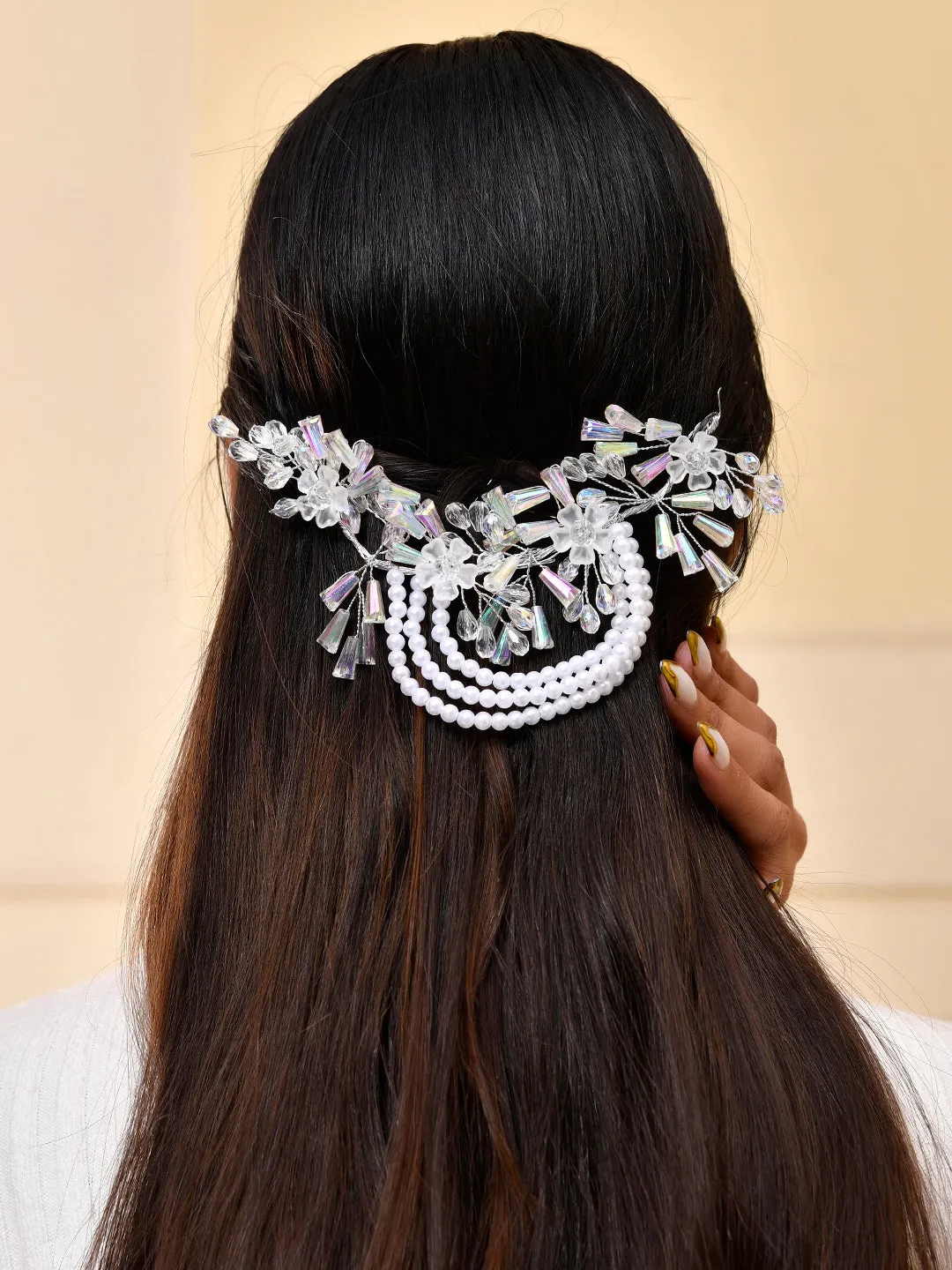 Bridal Pearl and Crystal Floral Hair Vine for Wedding