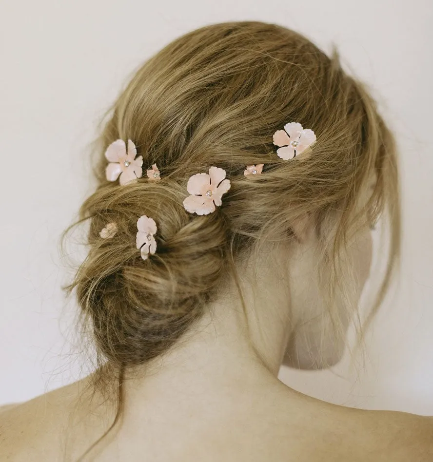 Buttercup Bobby Pins in Blush