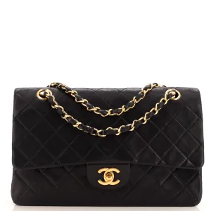 CHANEL Vintage Classic Double Flap Bag Quilted Lambskin Medium