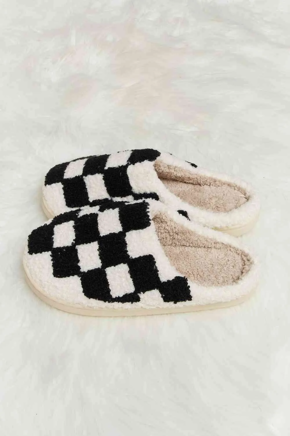 Checkered Plush Slippers