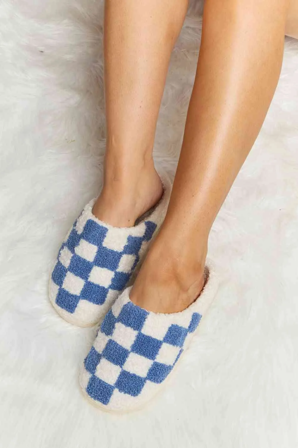Checkered Plush Slippers