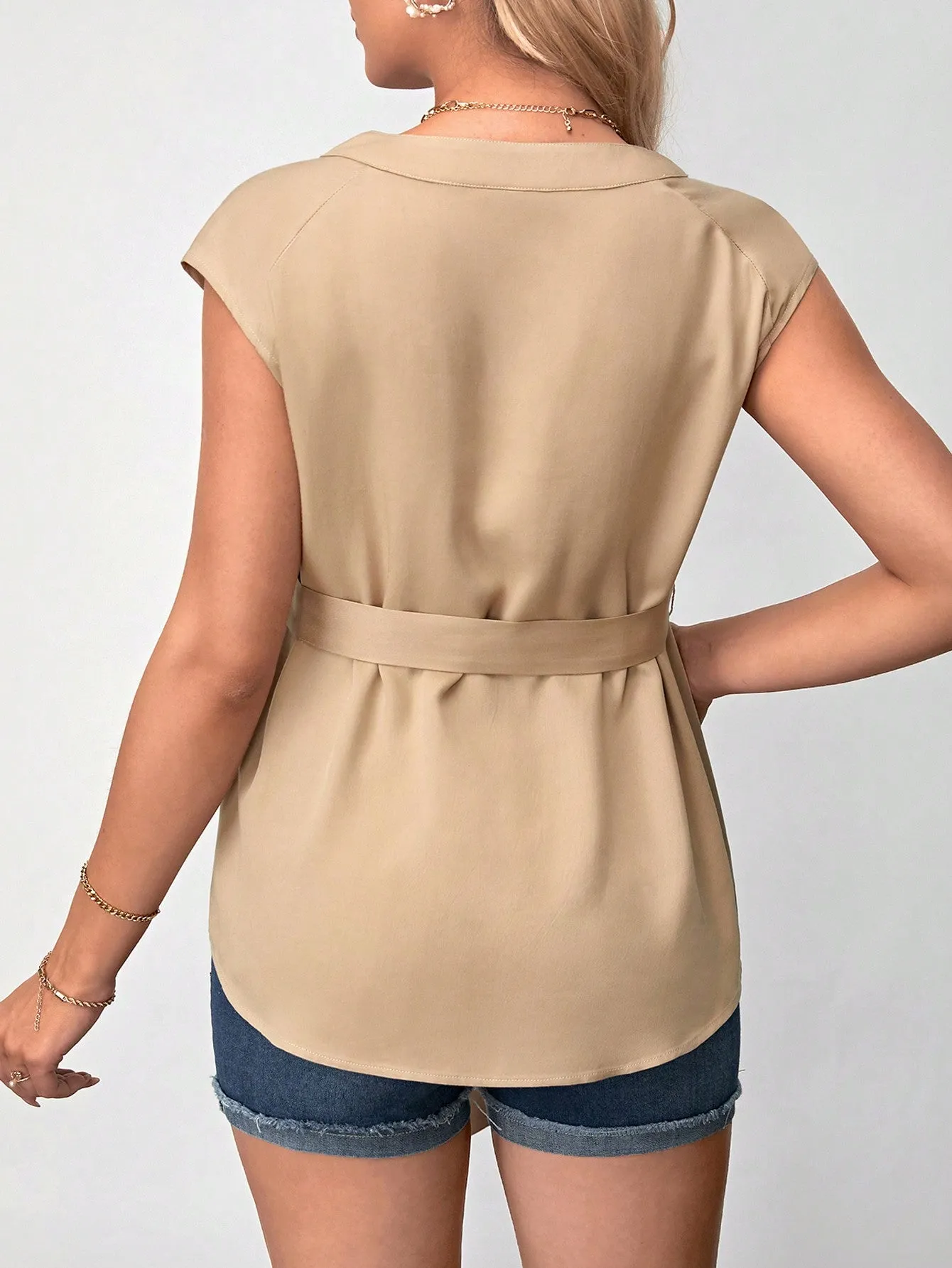 Cherry Vibes Blusa Maternidad Sin Mangas con Cinturón