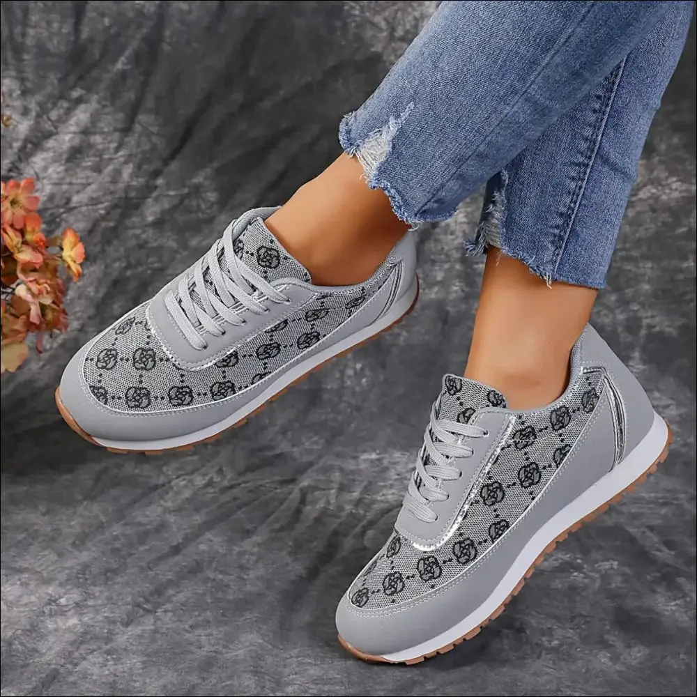 Chic Floral Contrast Round Toe Athletic Shoes