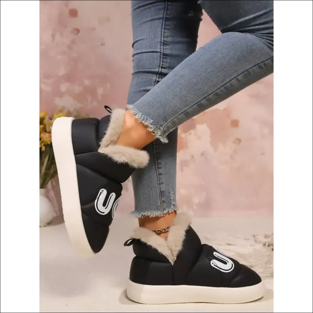 Chic Letter Thermal Platform Slip-On Boots