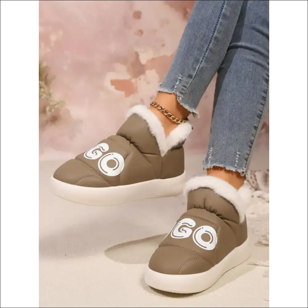 Chic Letter Thermal Platform Slip-On Boots