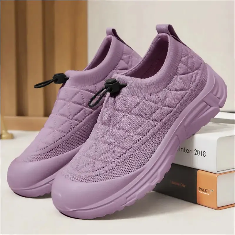 Chic Mesh Round Toe Slip-On Athletic Shoes