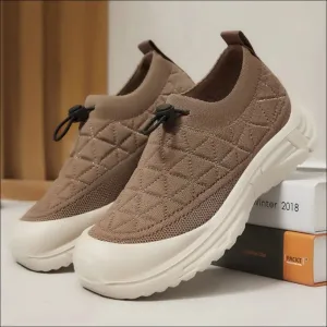 Chic Mesh Round Toe Slip-On Athletic Shoes