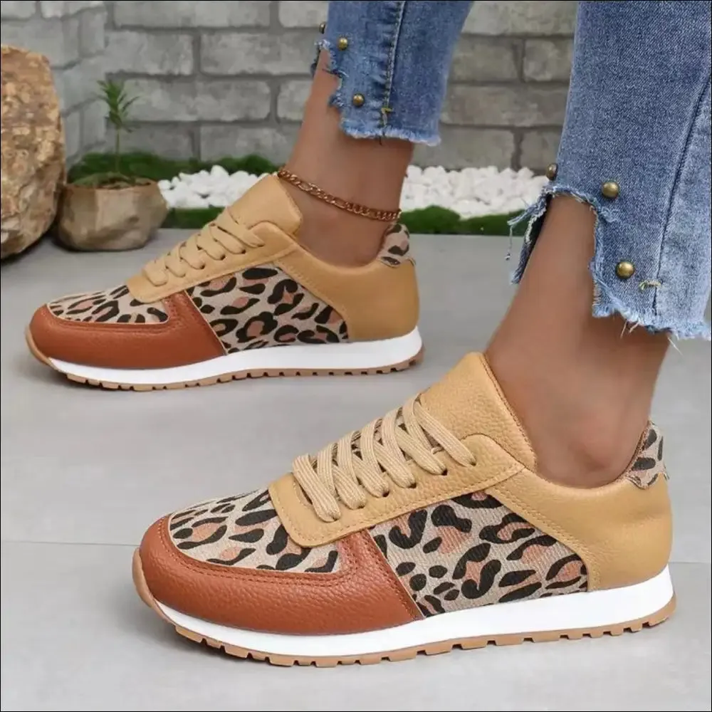 Chic Tied Printed PU Leather Flats for Trendy Women