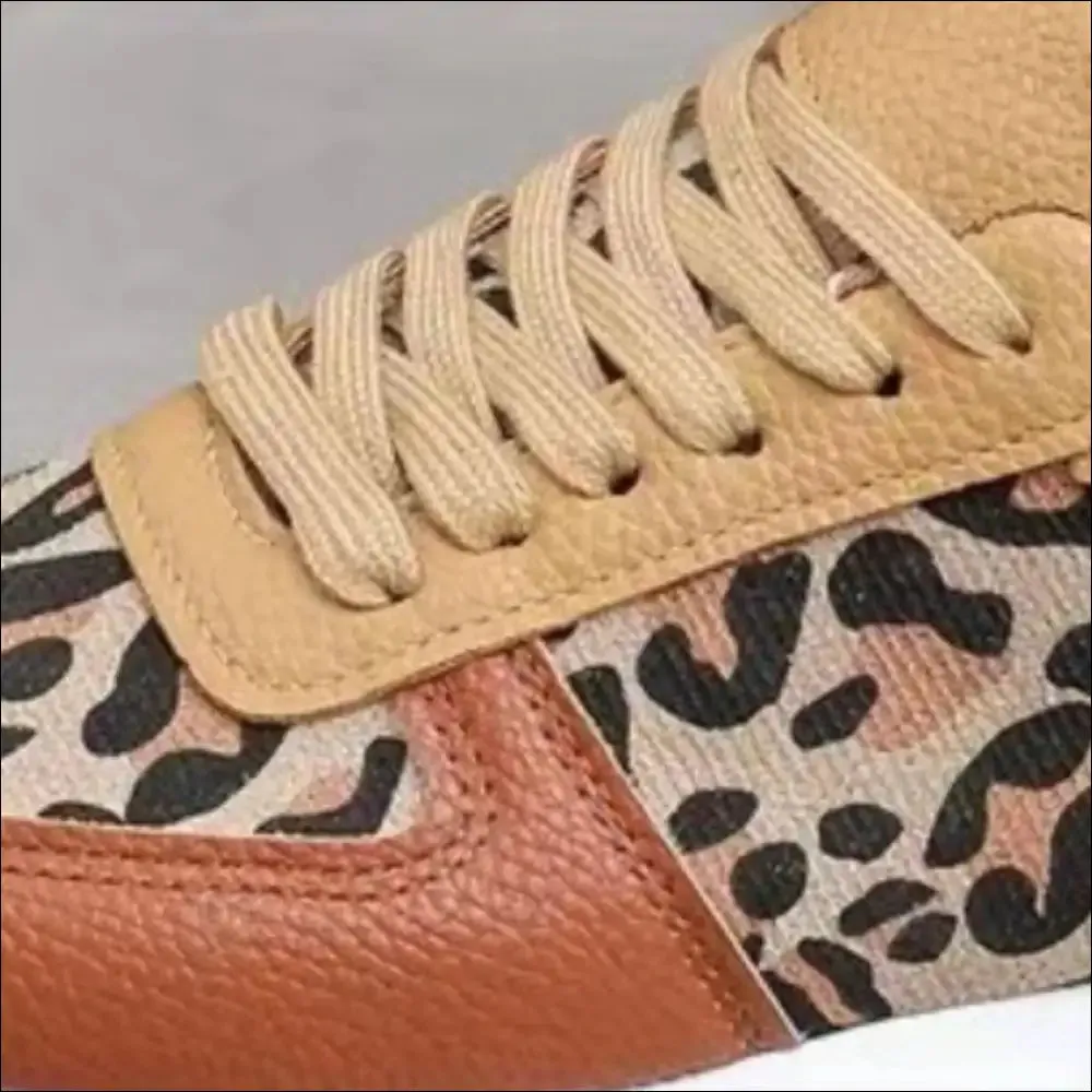 Chic Tied Printed PU Leather Flats for Trendy Women