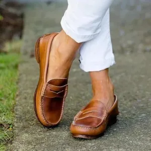 Creamtopmall Vintage Slip On Loafers Low Heel Pu Leather Loafers