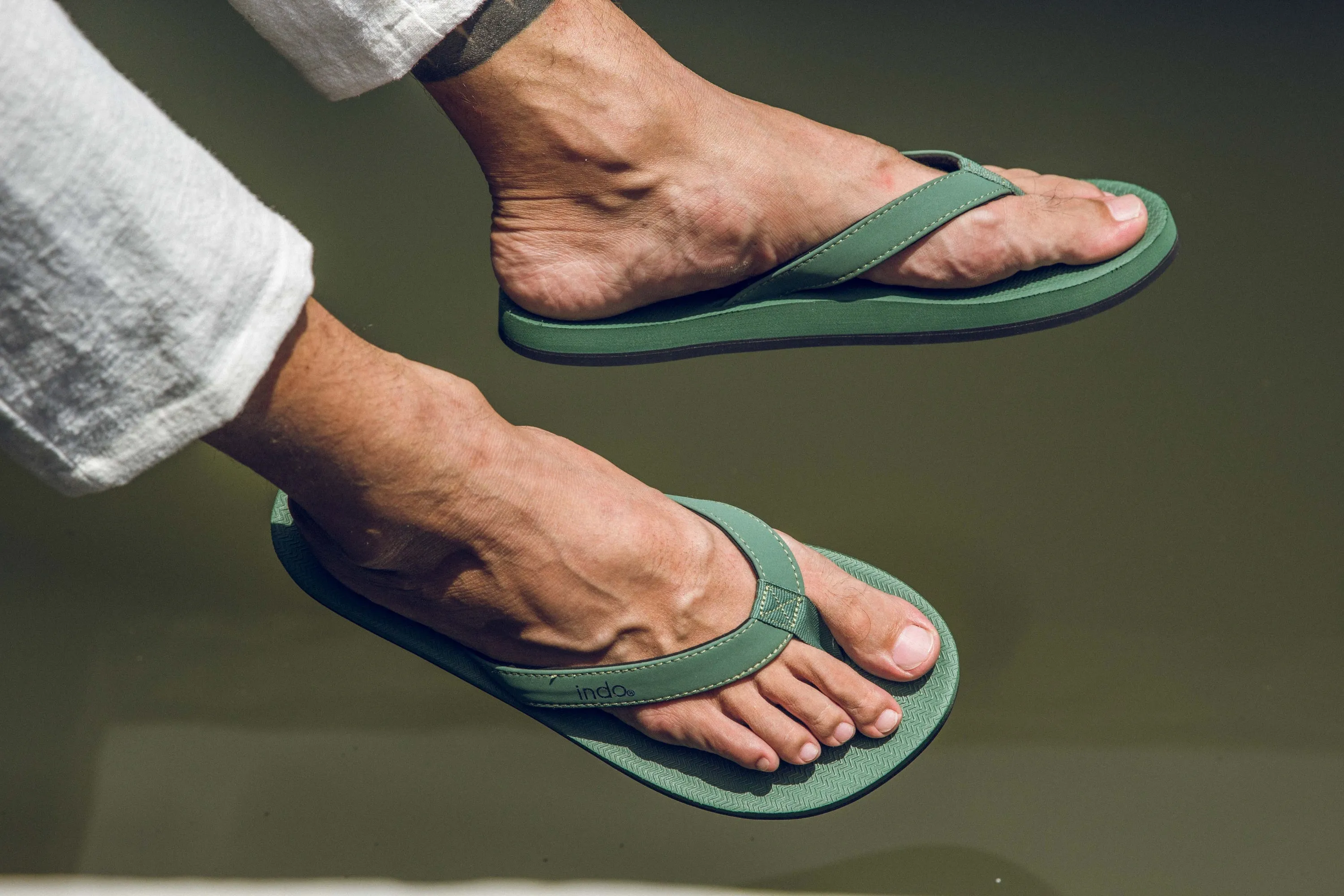 Essential Flip Flop - Men