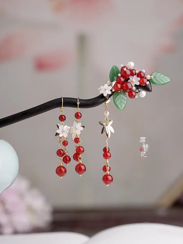 Hair Pin & Earrings: Red Beans