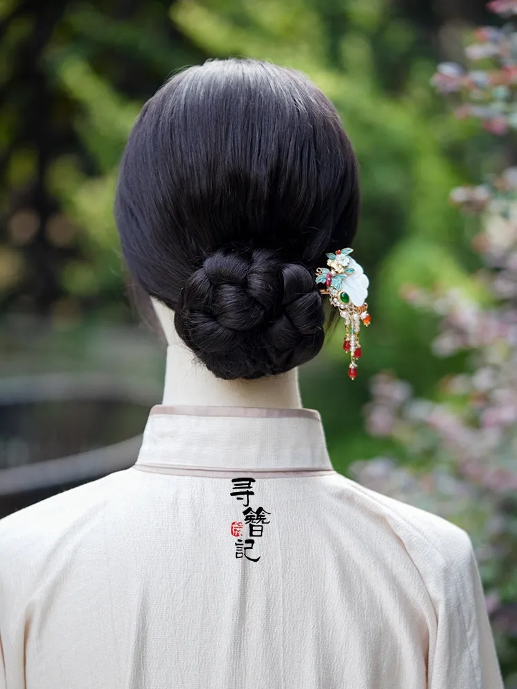 Hair Pin: Flutters