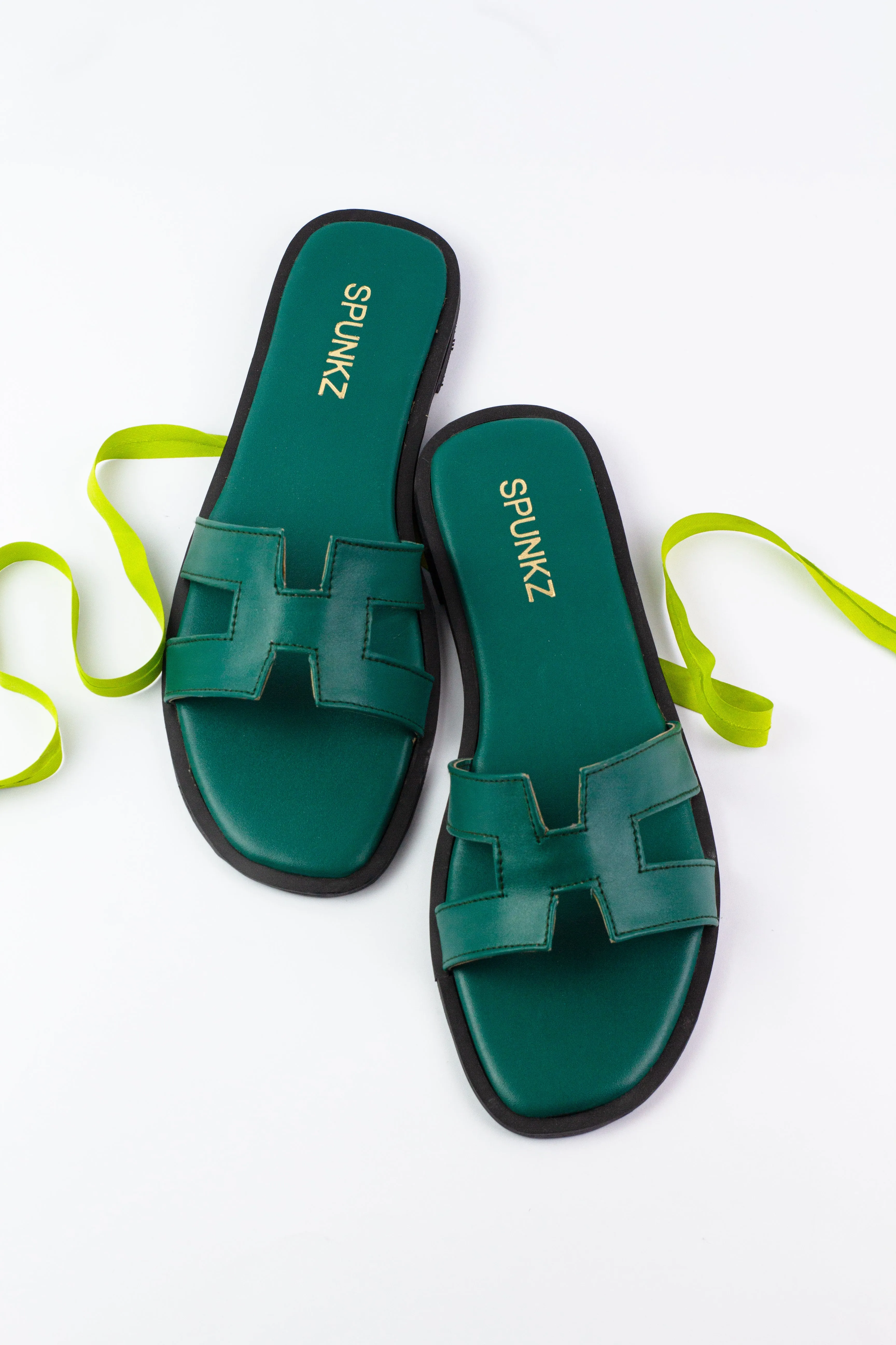 Hania H Style Green Iconic Oran Flat Slides-11058
