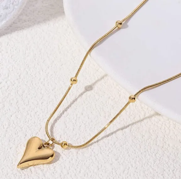 Heart Vintage Chain Necklace Gold Plated, Waterproof and Anti-Tarnish