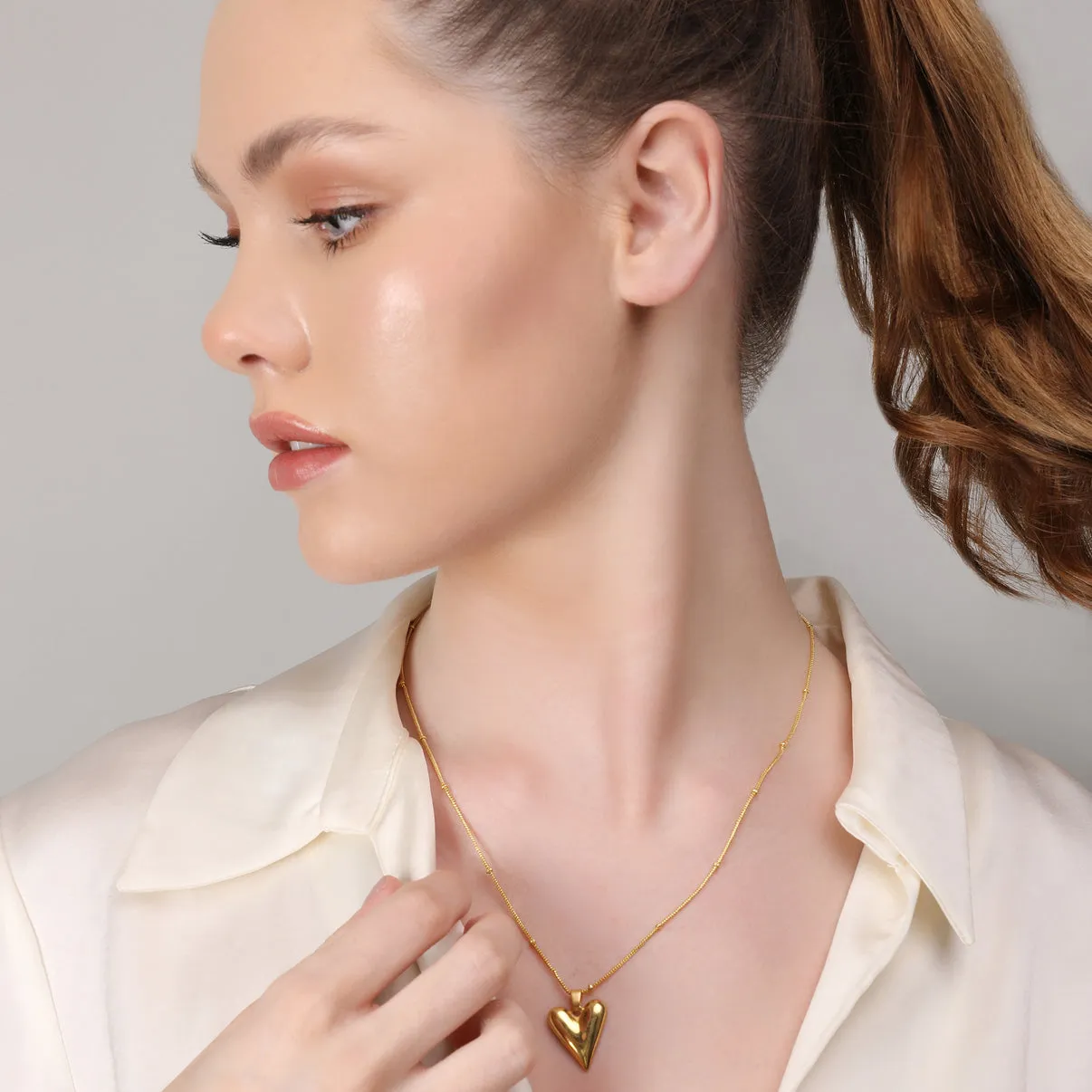 Heart Vintage Chain Necklace Gold Plated, Waterproof and Anti-Tarnish