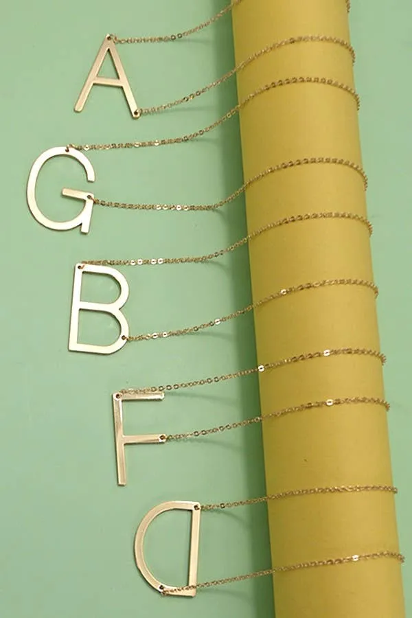 JOSSLYN by Wall to Wall - PERSONALIZED LARGE SIDEWAY INITIAL NECKLACE | 80N4