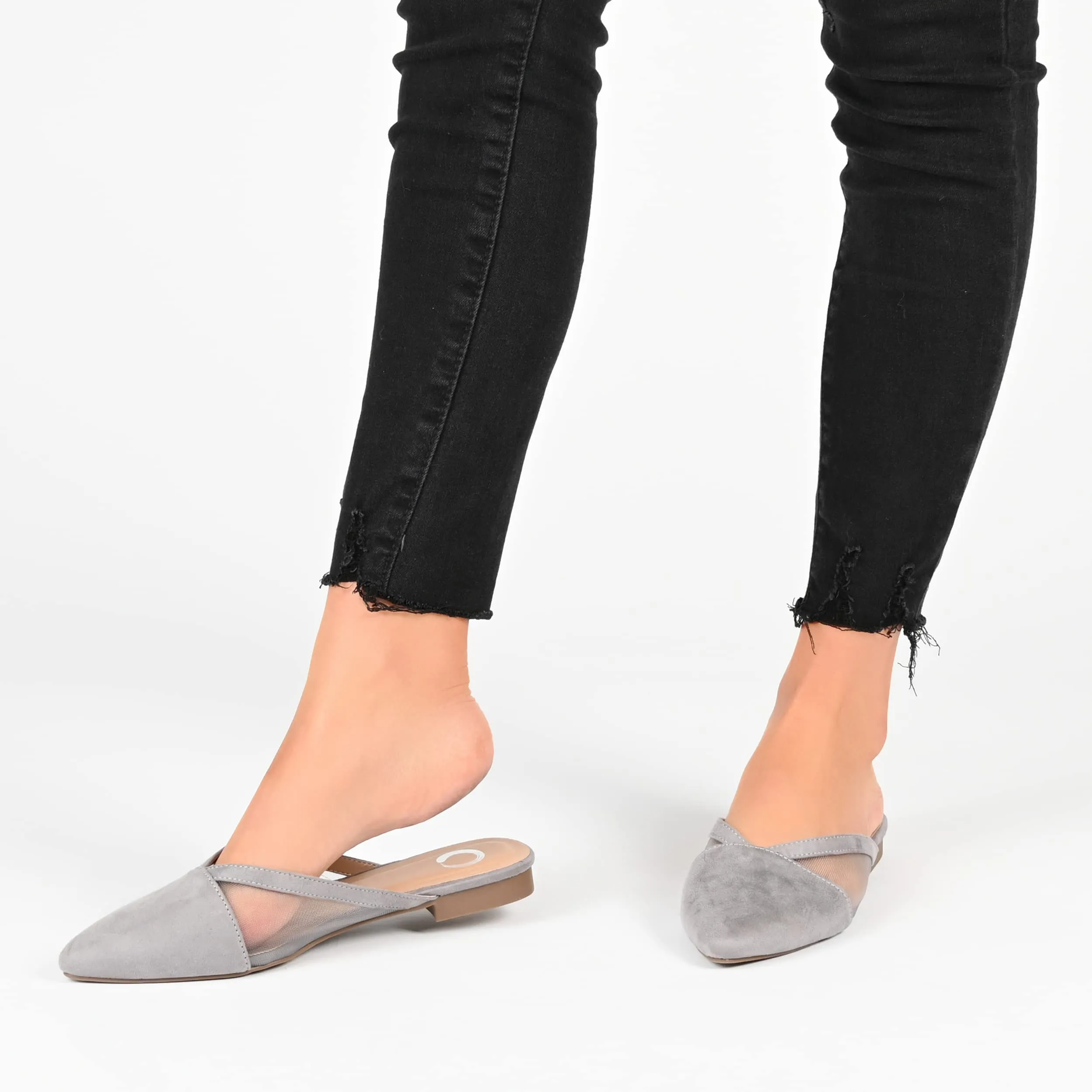 Journee Womens Reeo Slip On Pointed Toe Mules Flats