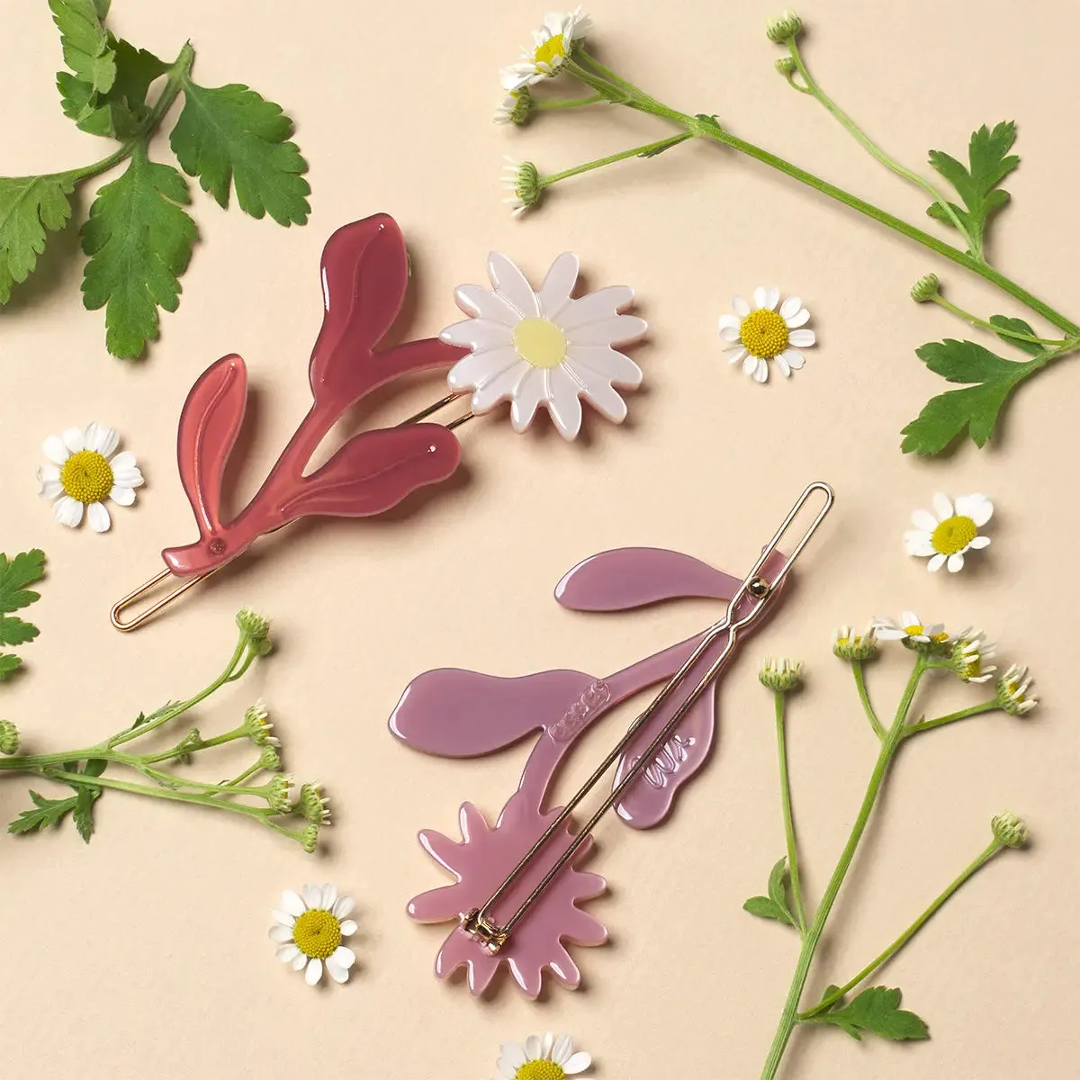 Marguerite Daisy Flower Barrette Set