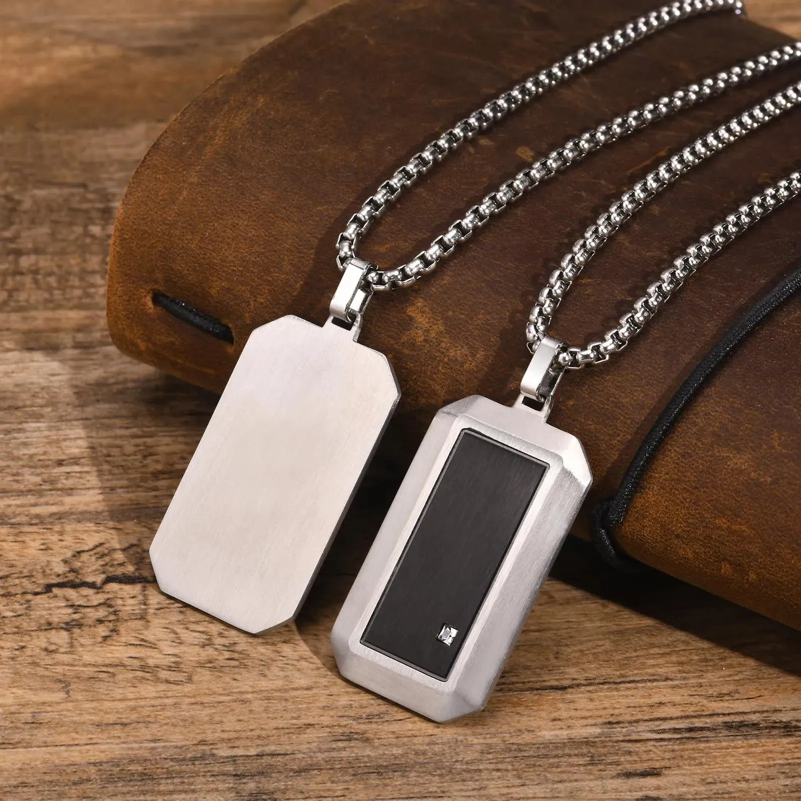 Men's Dog Tag Pendant Necklaces