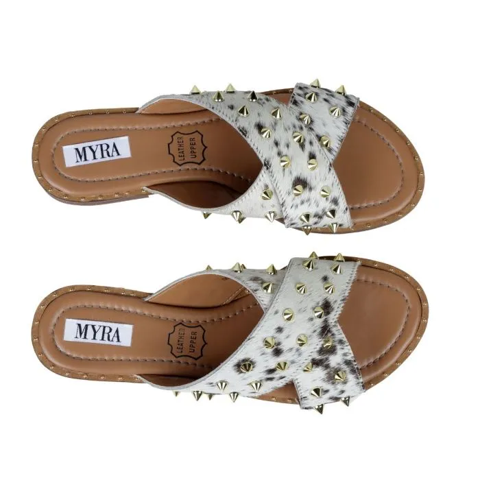 Myra cherub flats