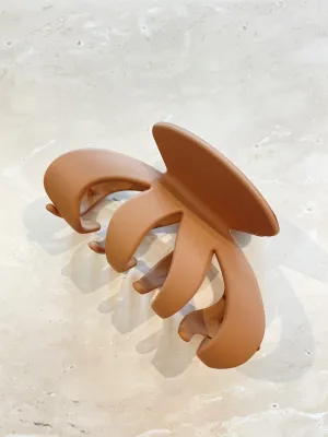 Octoclaw Hair Claw Clip in Tan