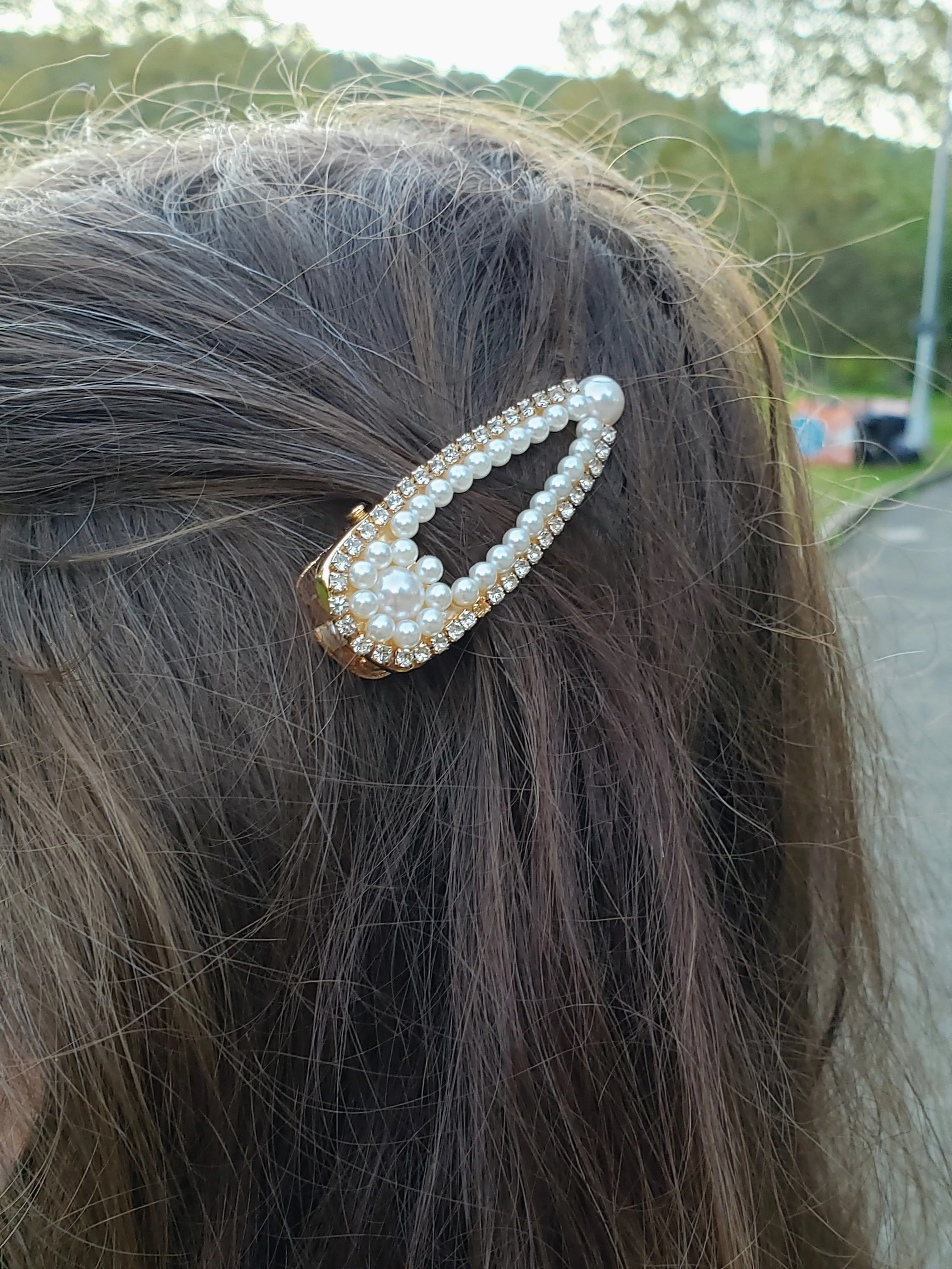Pearl Hair Clip Duo Set