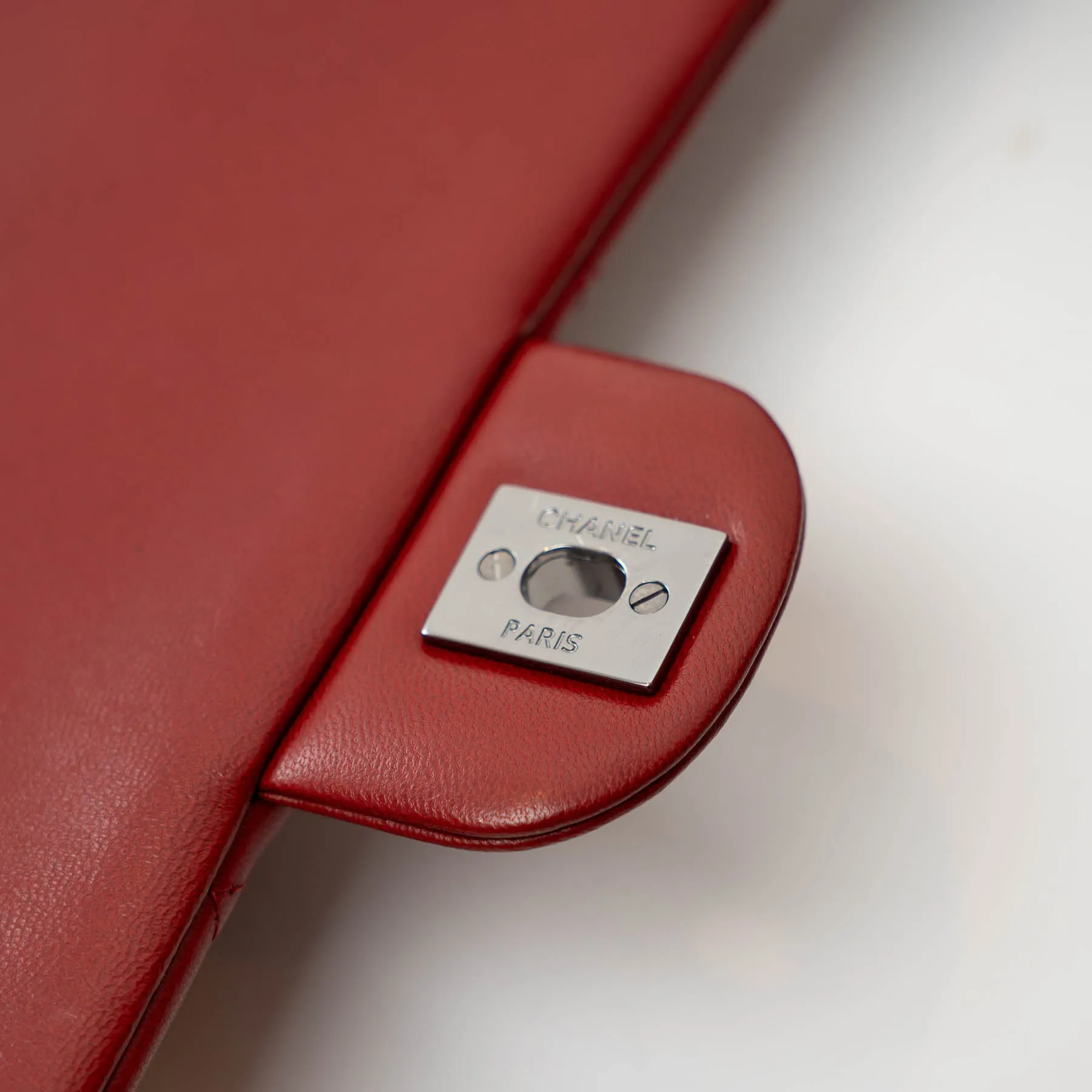 Pre-Loved Chanel™ Red Pebbled Leather Handbag