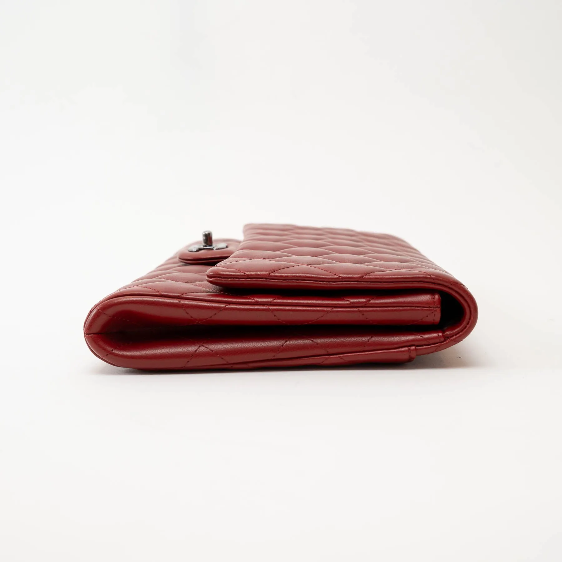 Pre-Loved Chanel™ Red Pebbled Leather Handbag