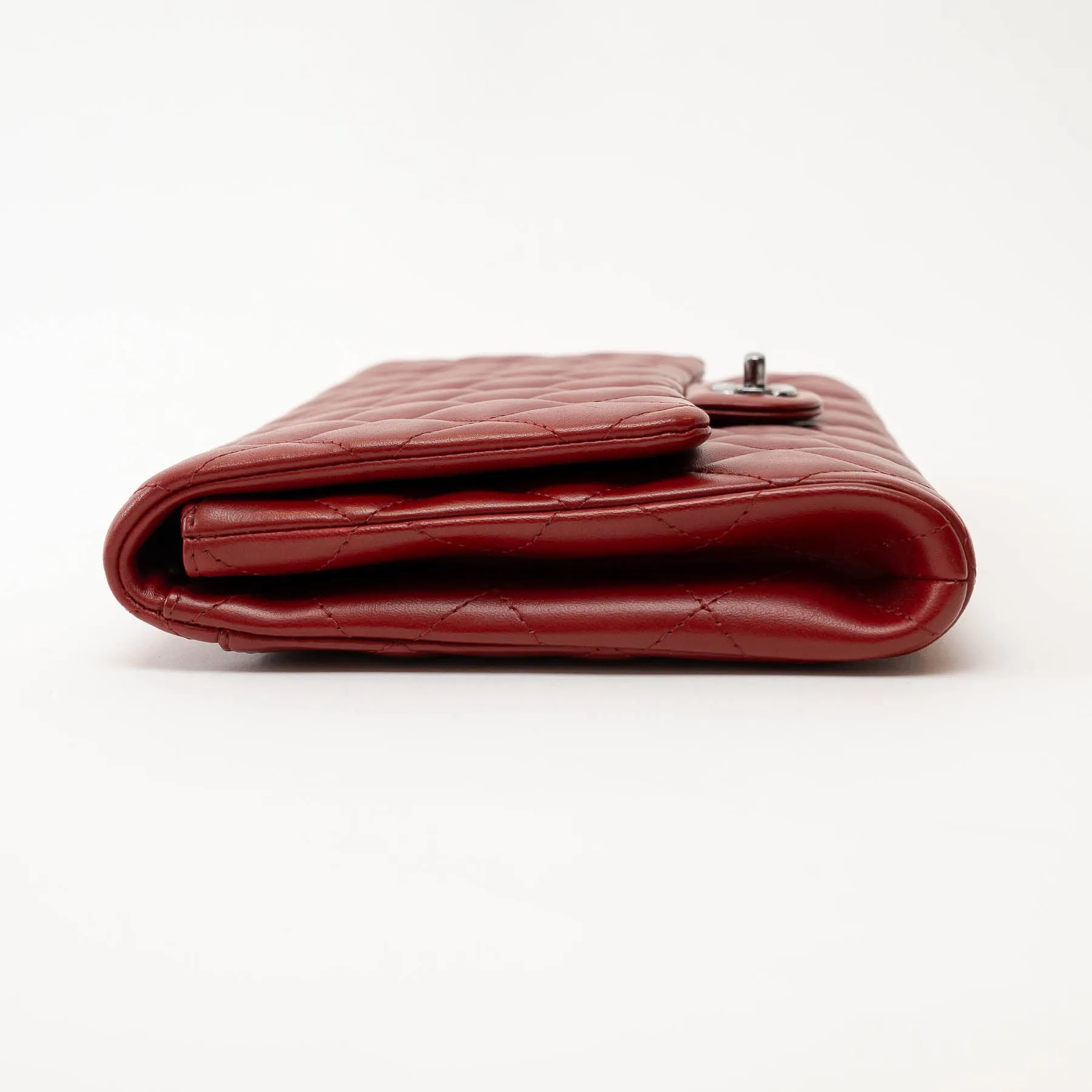 Pre-Loved Chanel™ Red Pebbled Leather Handbag