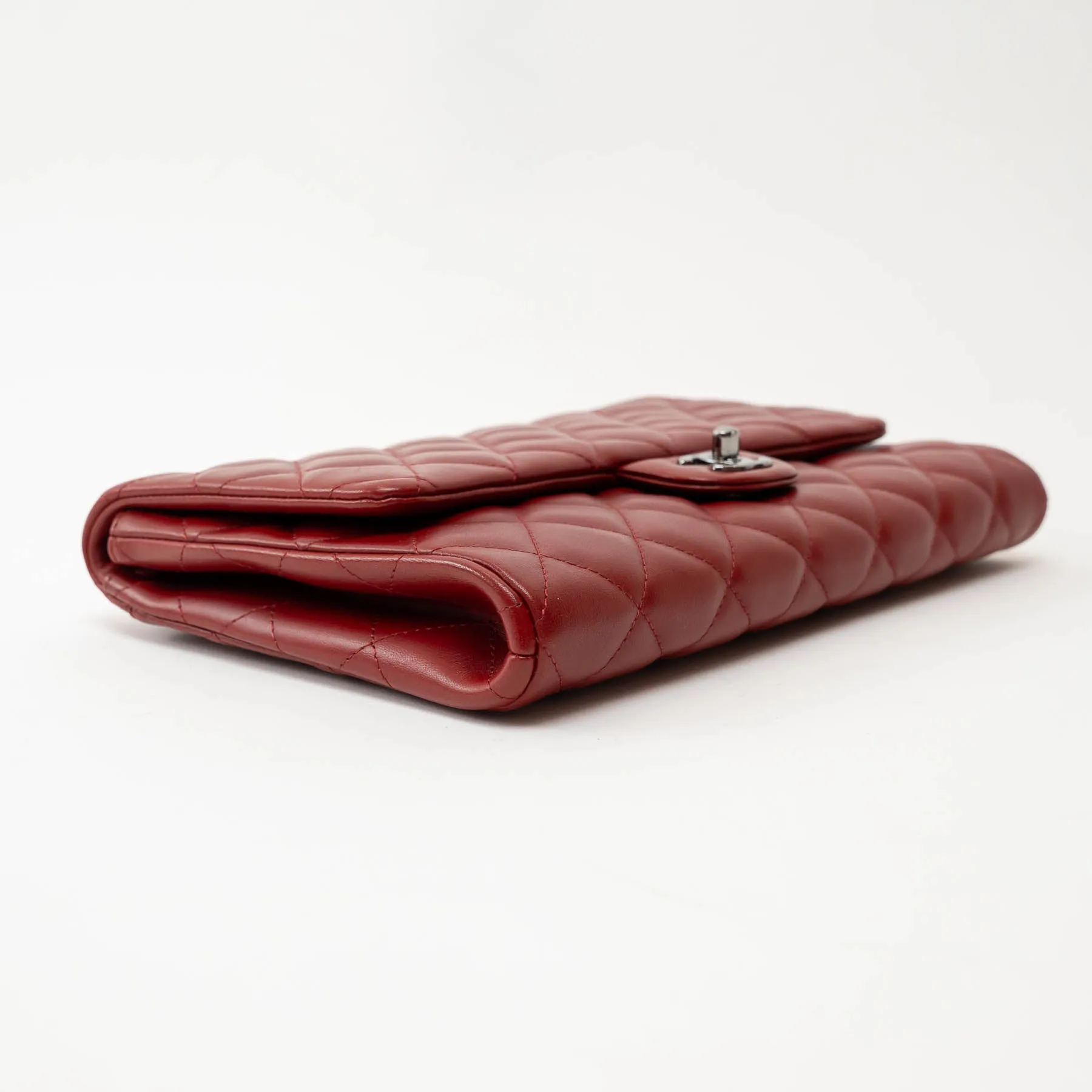 Pre-Loved Chanel™ Red Pebbled Leather Handbag