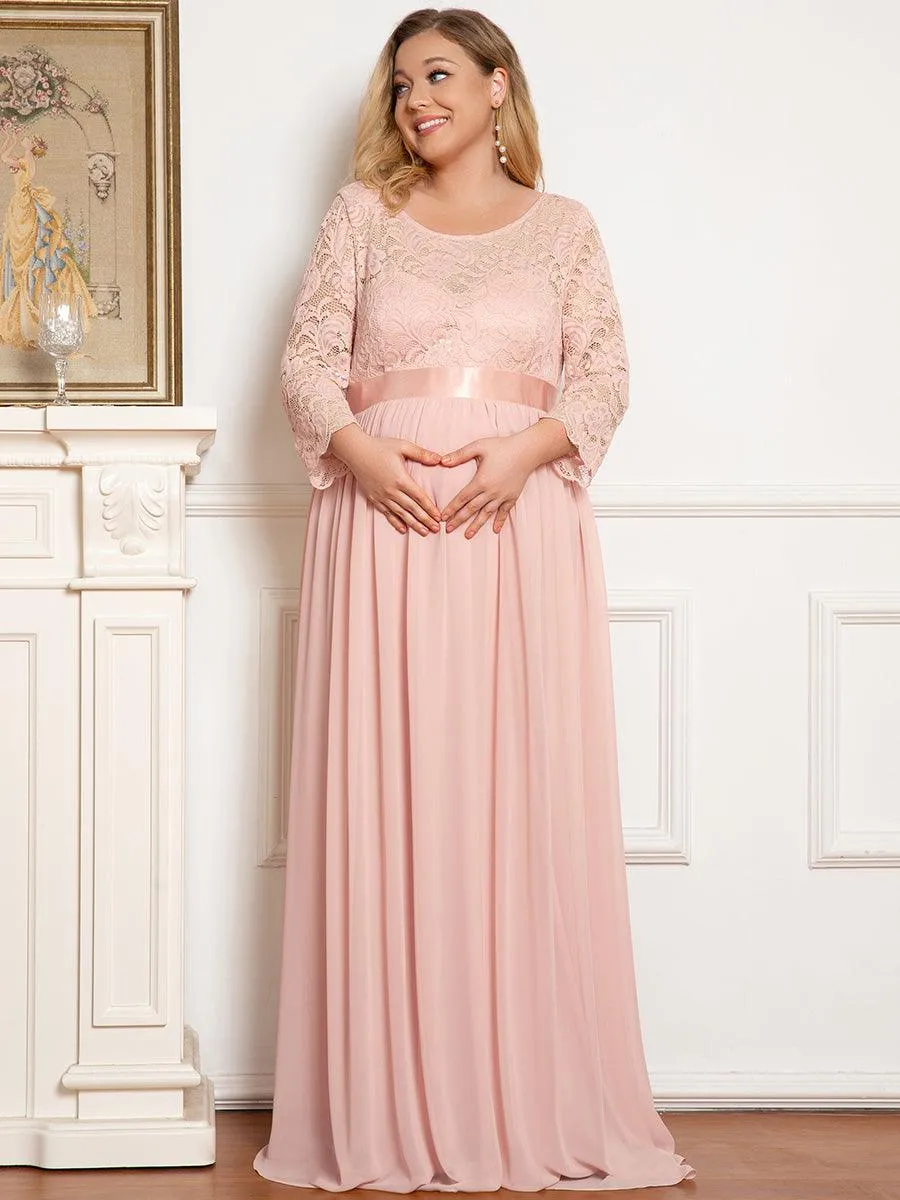Robe de soirée glamour à demi-manches col rond et dos brodé pour maternité