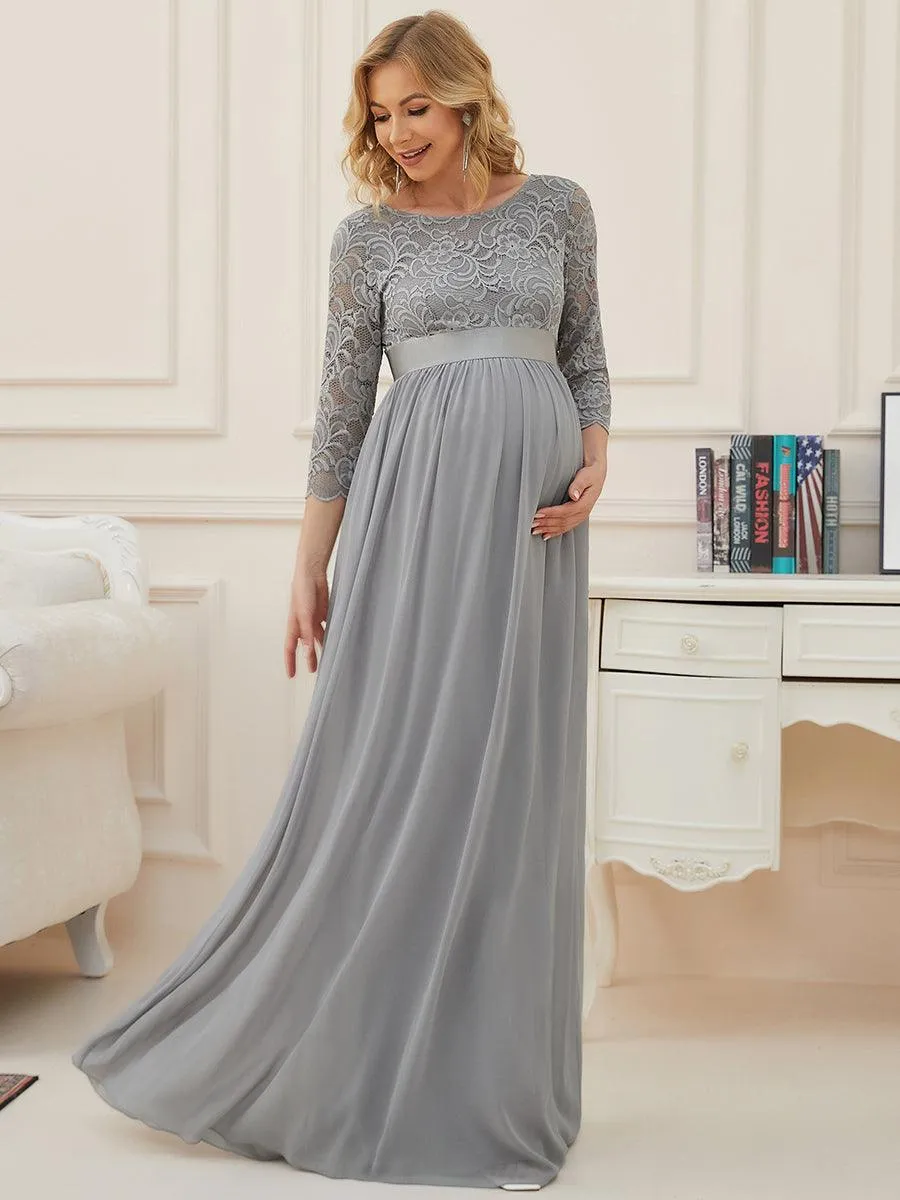 Robe de soirée glamour à demi-manches col rond et dos brodé pour maternité