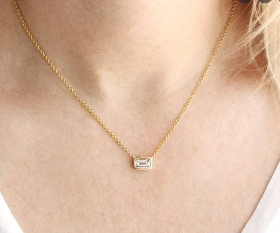 Roberto Coin 18K Yellow Gold East West Bezel Emerald-Cut Diamond Necklace