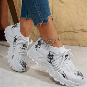 Round Toe Platform Athletic Shoes