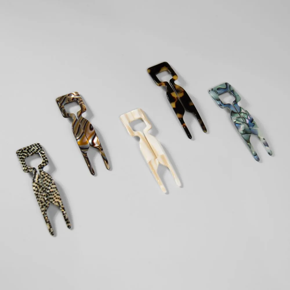 Small Square Hairpin