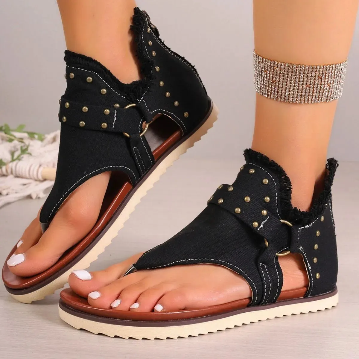 Toe Post Flats Sandals