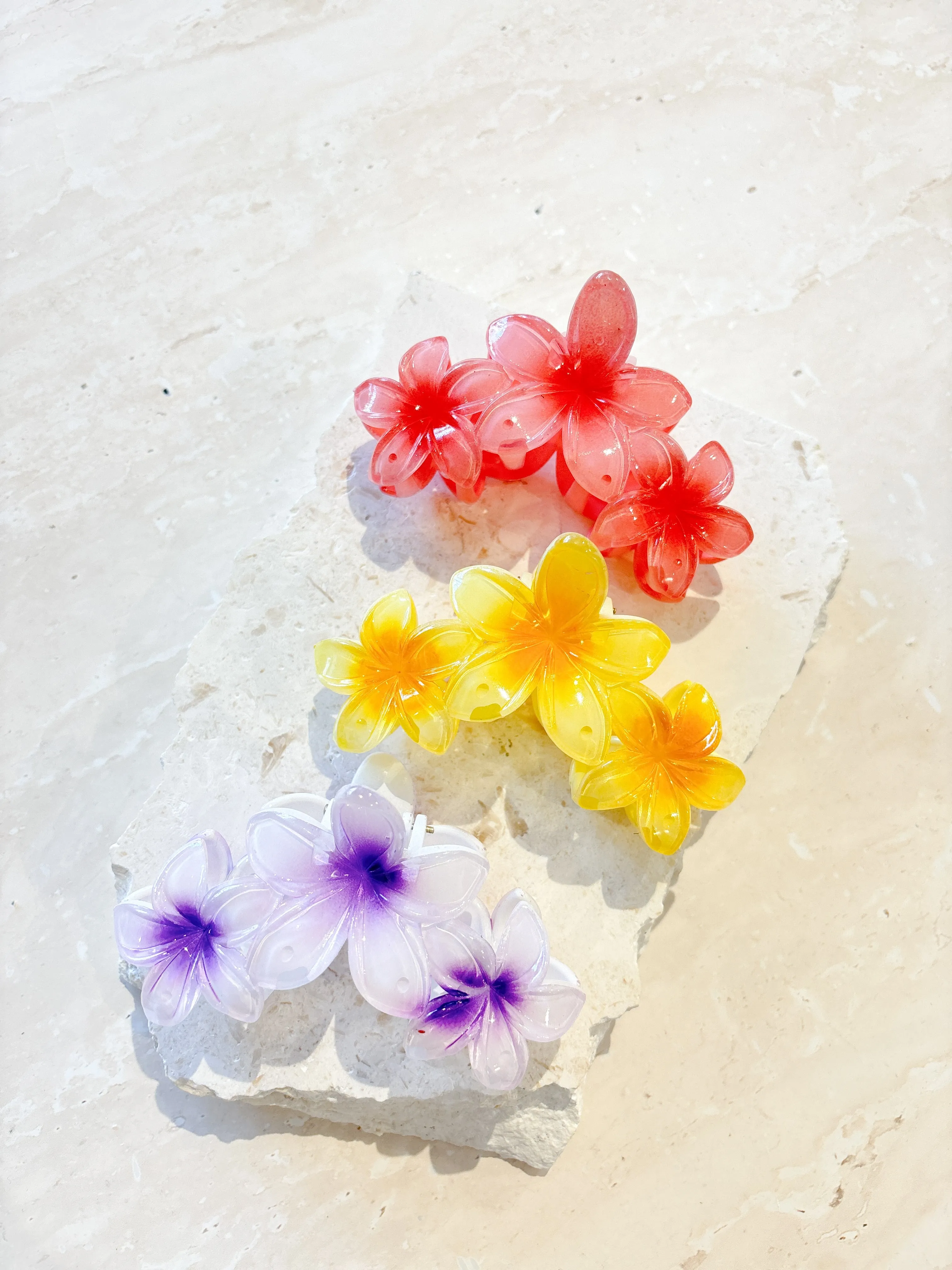 Triple Hawaiian Flower Claw Clip (3col)