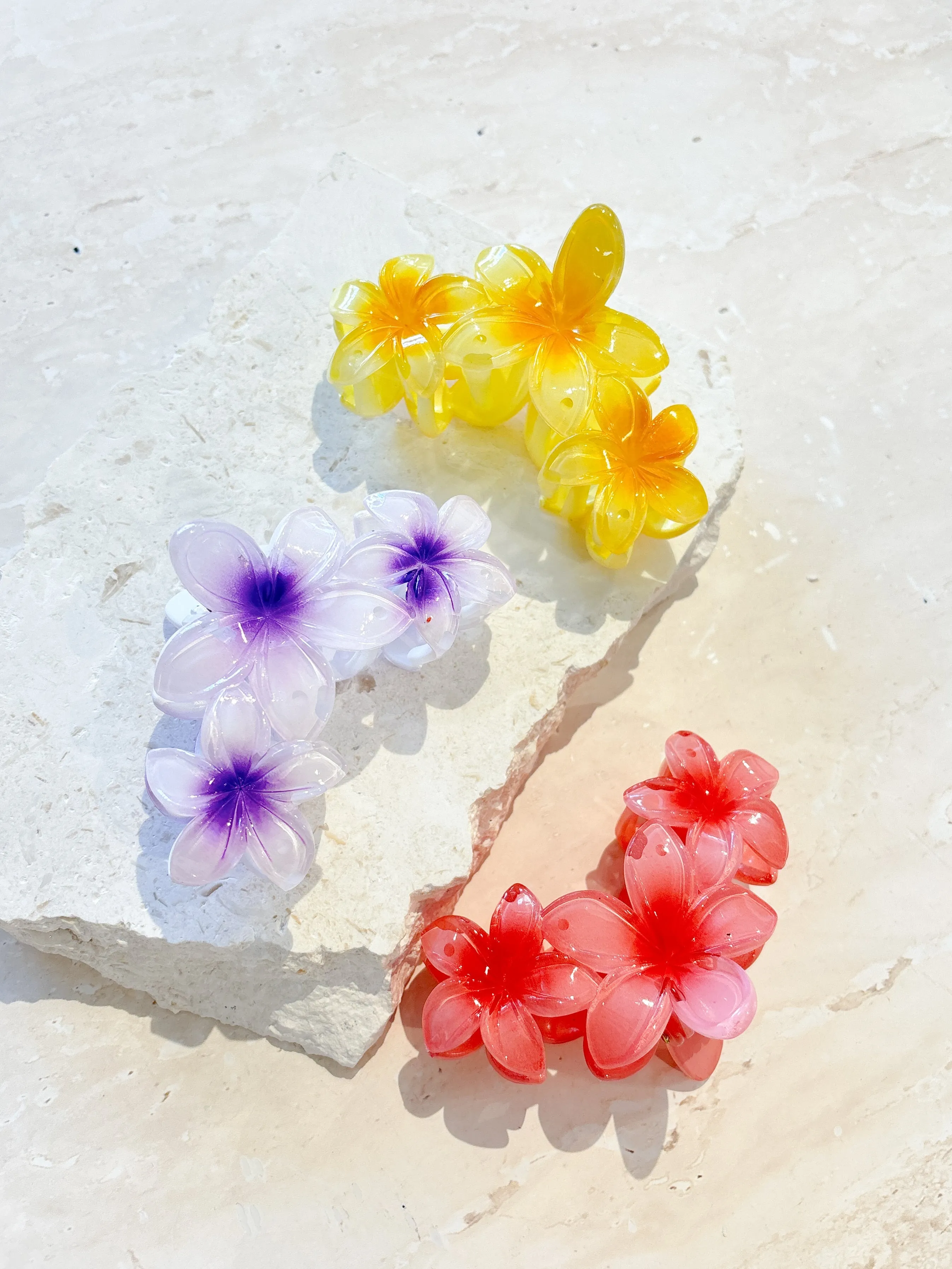 Triple Hawaiian Flower Claw Clip (3col)