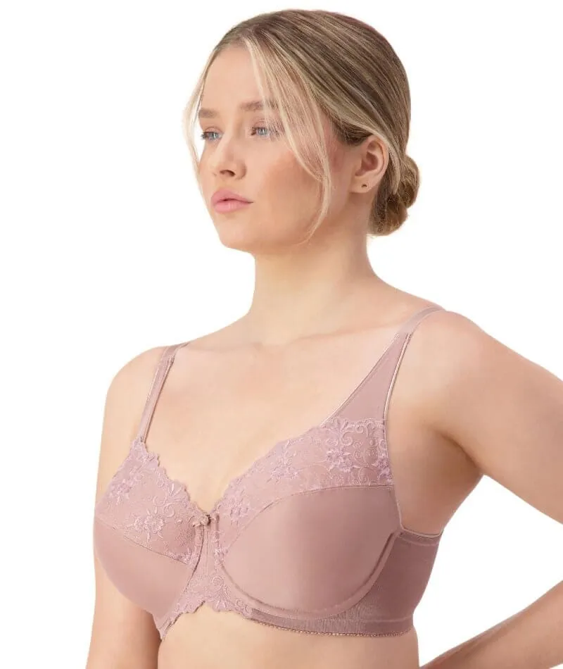 Triumph Embroidered Minimizer Bra - Chocolate Mousse