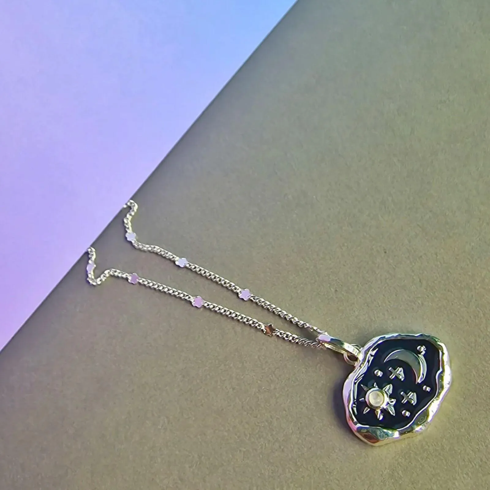 Vurchoo Midnight Scene Silver & Black Necklace